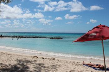 Southern Surf Beach Apartments Rockley Екстериор снимка
